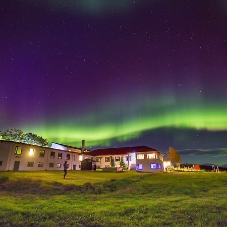 Skjaldarvik Guesthouse Акурейрі Екстер'єр фото